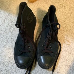 Black high top converse